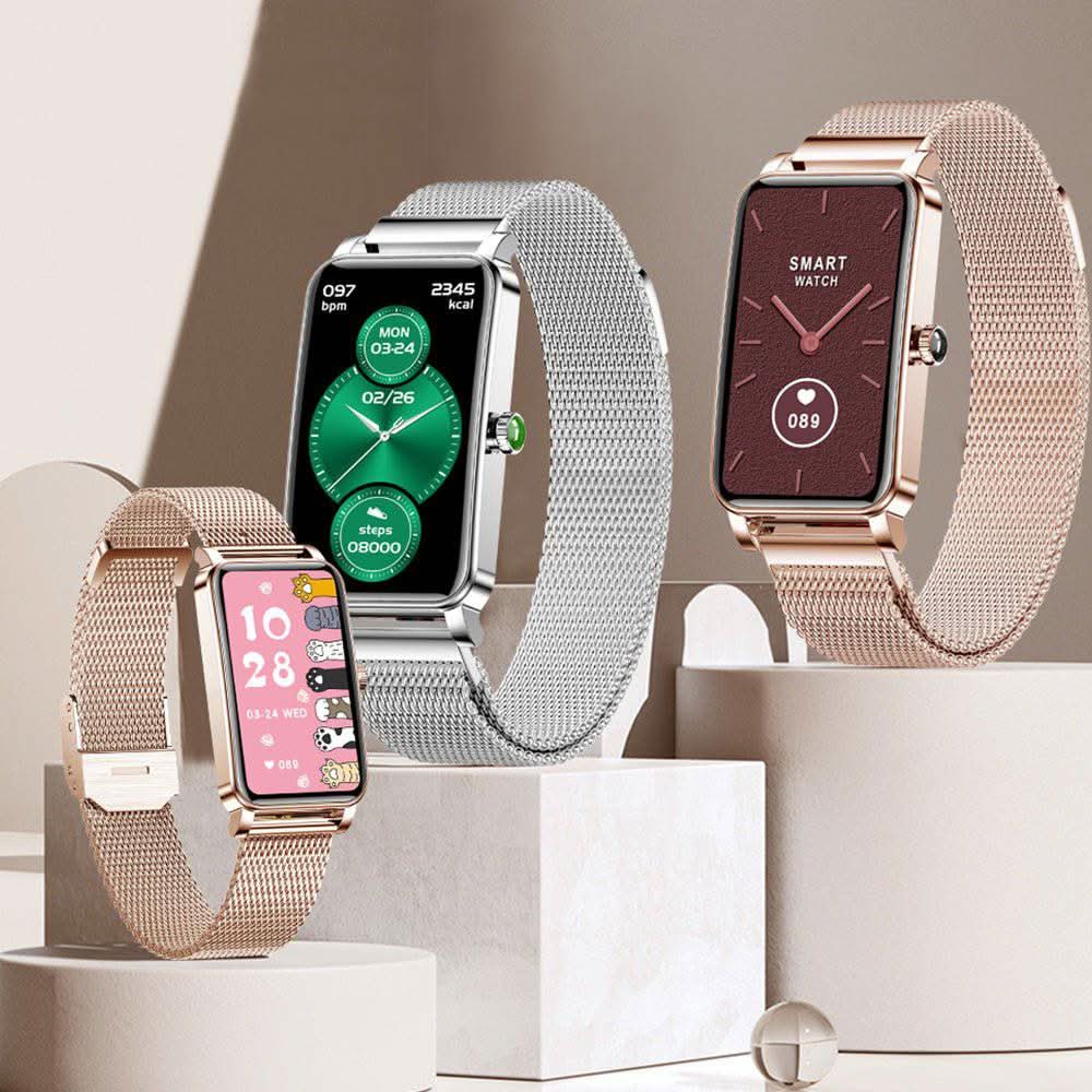 AstraLink Women’s Smartwatch With Fitness Tracking And Notifications