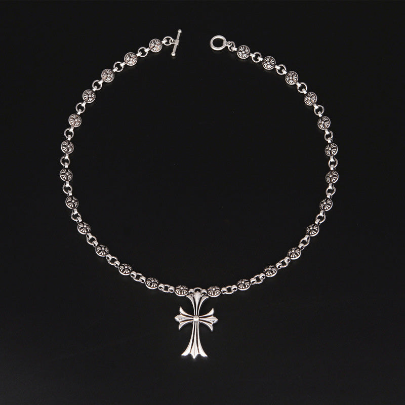 Nocturne Crest Gothic Cross Pendant Necklace For Everyday Edgy Style