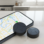 Compact GPS tracker with magnetic mount