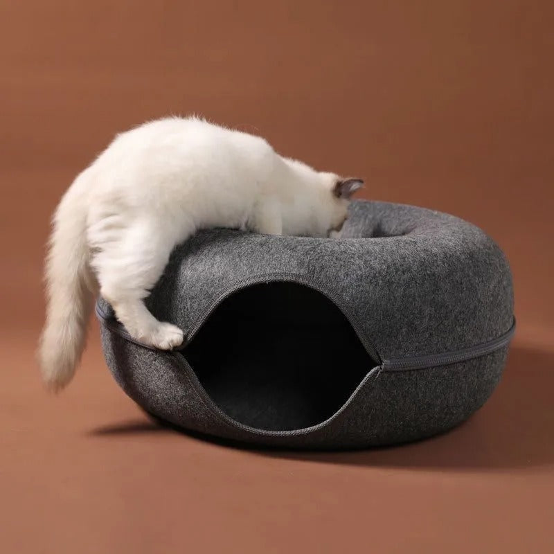 Cozy Large Cat Tunnel Bed For Interactive Play And Sleep Area