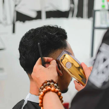 LuxeClip Pro Gold Cordless Hair Clippers For Men Set